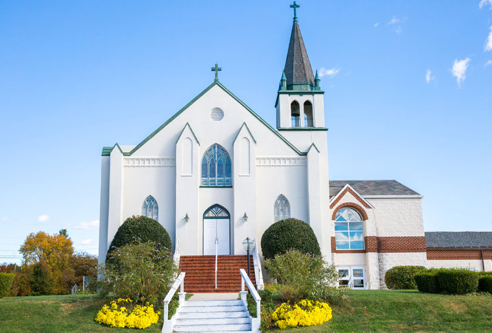 How to become a pastor in Maryland white church